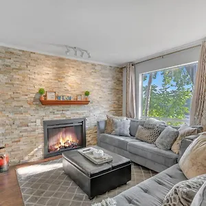 Nash Gold Private - 2bed, 2bath, Sleep 6, 25 Min Walk To Broadway And Attractions, Pool, Gym , Nashville United States